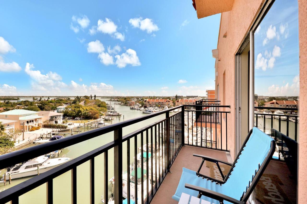 Bay Front Oasis Apartment St. Pete Beach Exterior photo